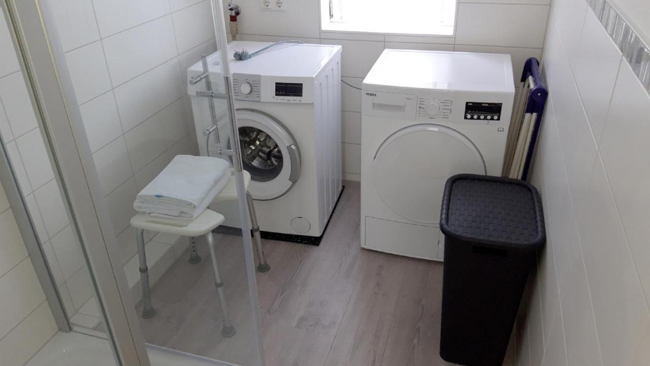 Ferienhaus Kir โฟลคาค ภายนอก รูปภาพ